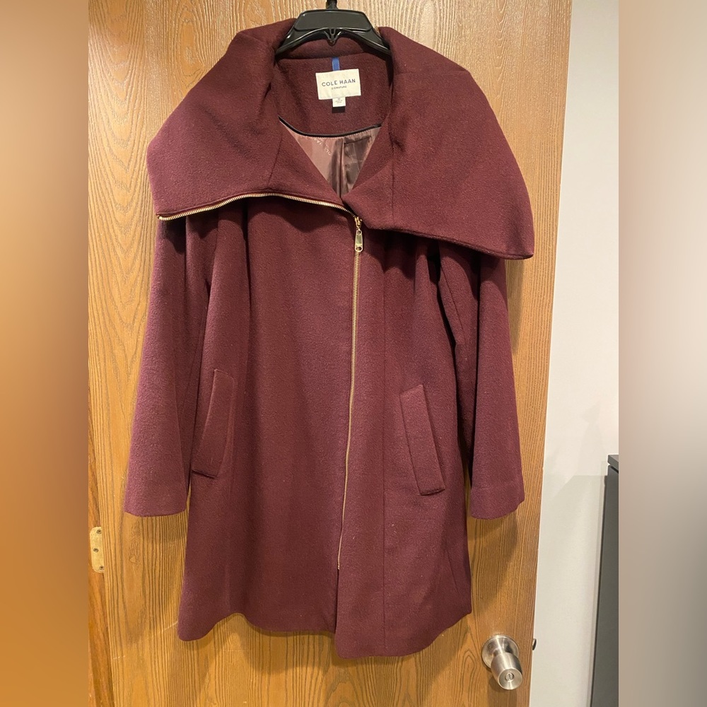 Cole Haan Signature wool blend coat, burgundy, size 10